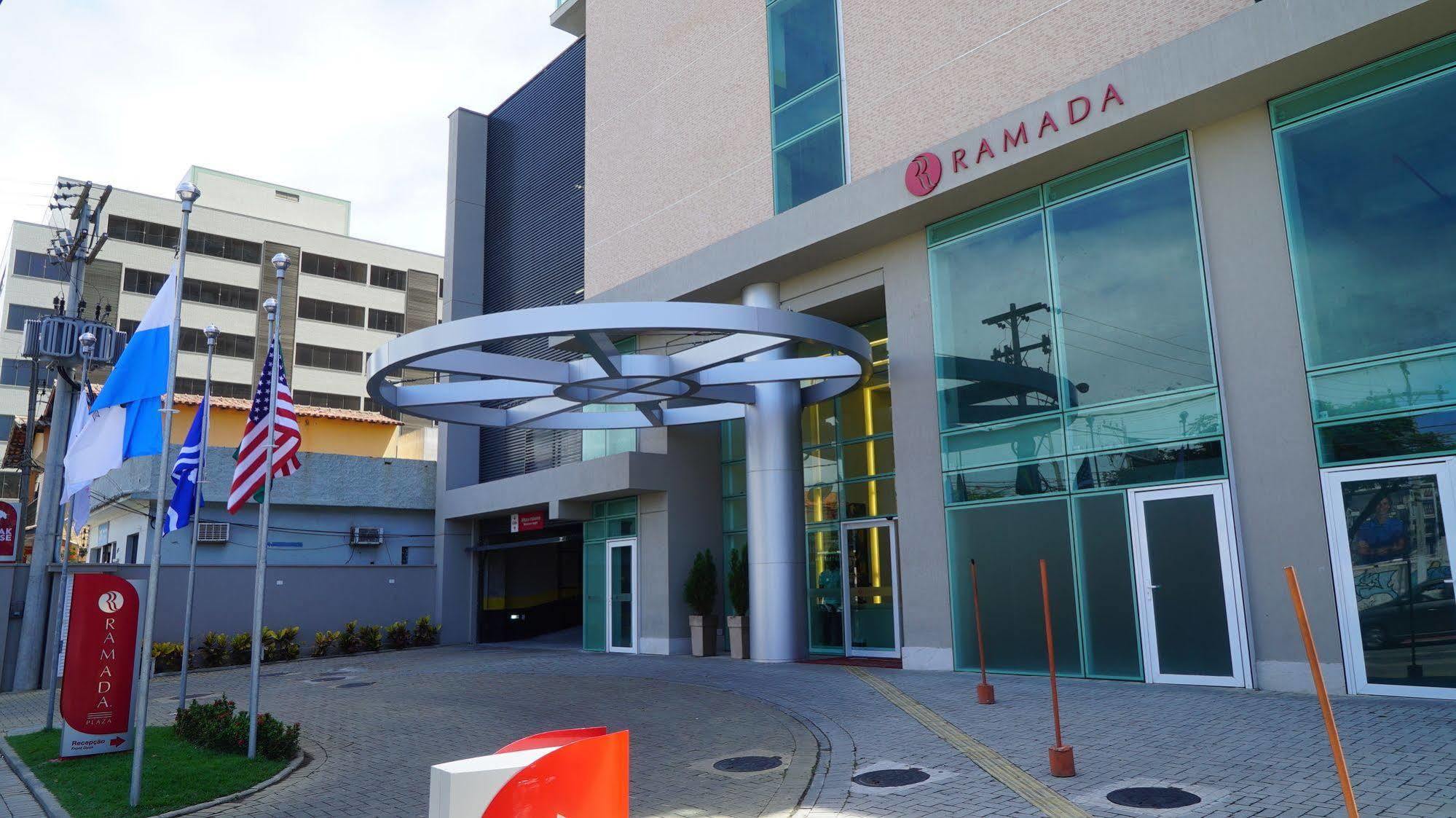 Ramada By Wyndham Macae Hotel & Suites Экстерьер фото